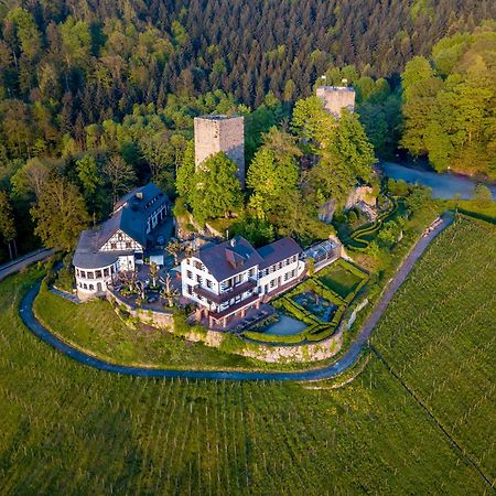 Отель Burg Windeck ***S Бюхль Экстерьер фото